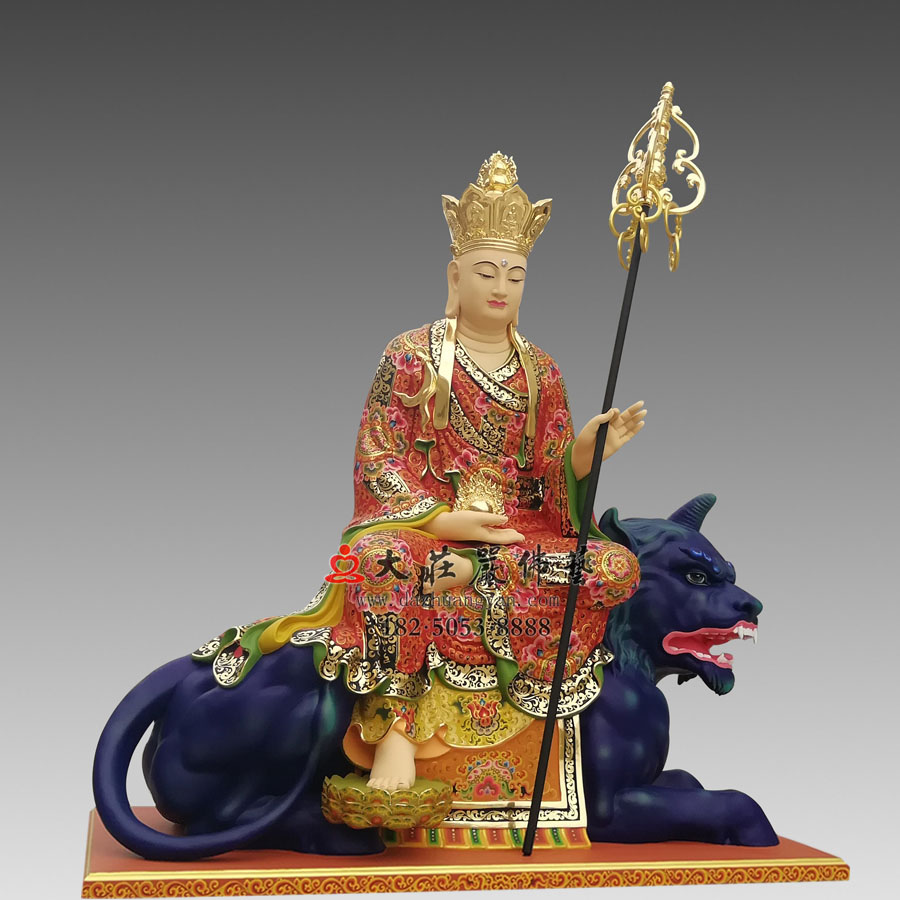 铜雕地藏菩萨侧面彩绘塑像