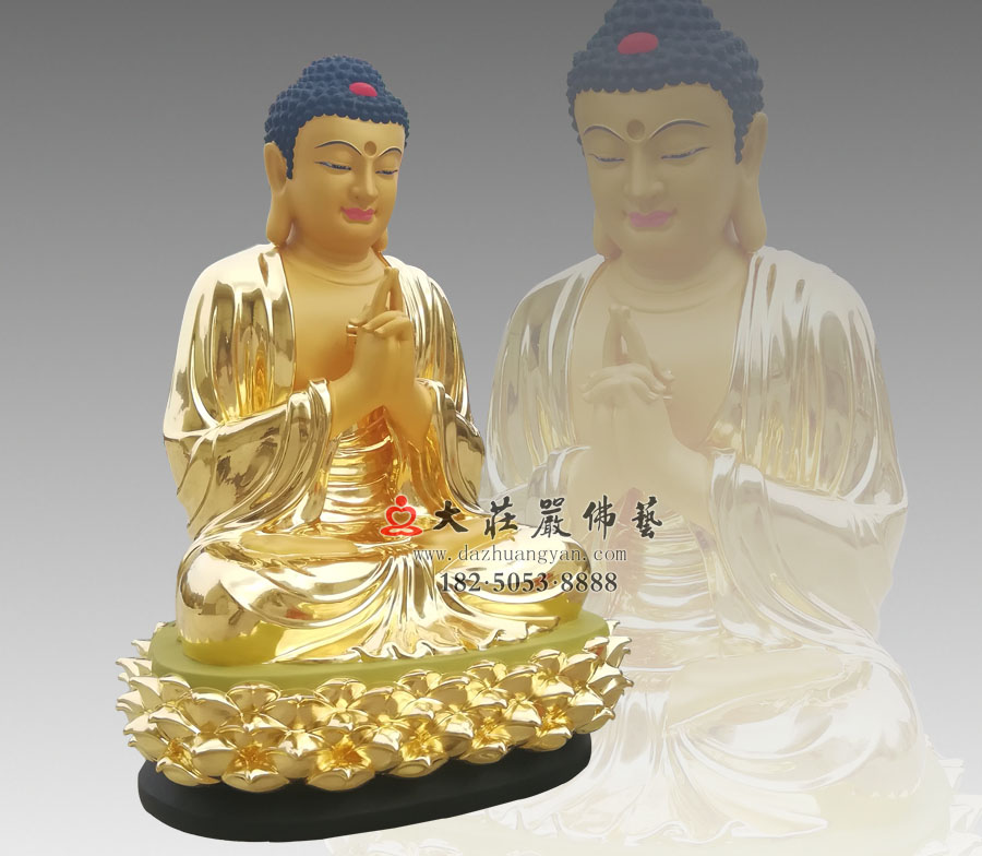 铜雕五方佛之毗卢遮那佛左侧贴金佛像