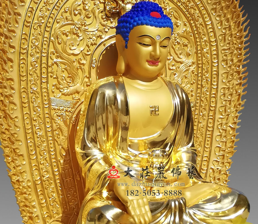 铜雕三宝佛之阿弥陀佛侧面近照贴金佛像