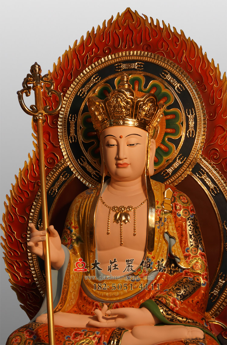 铜雕地藏王菩萨侧面彩绘佛像